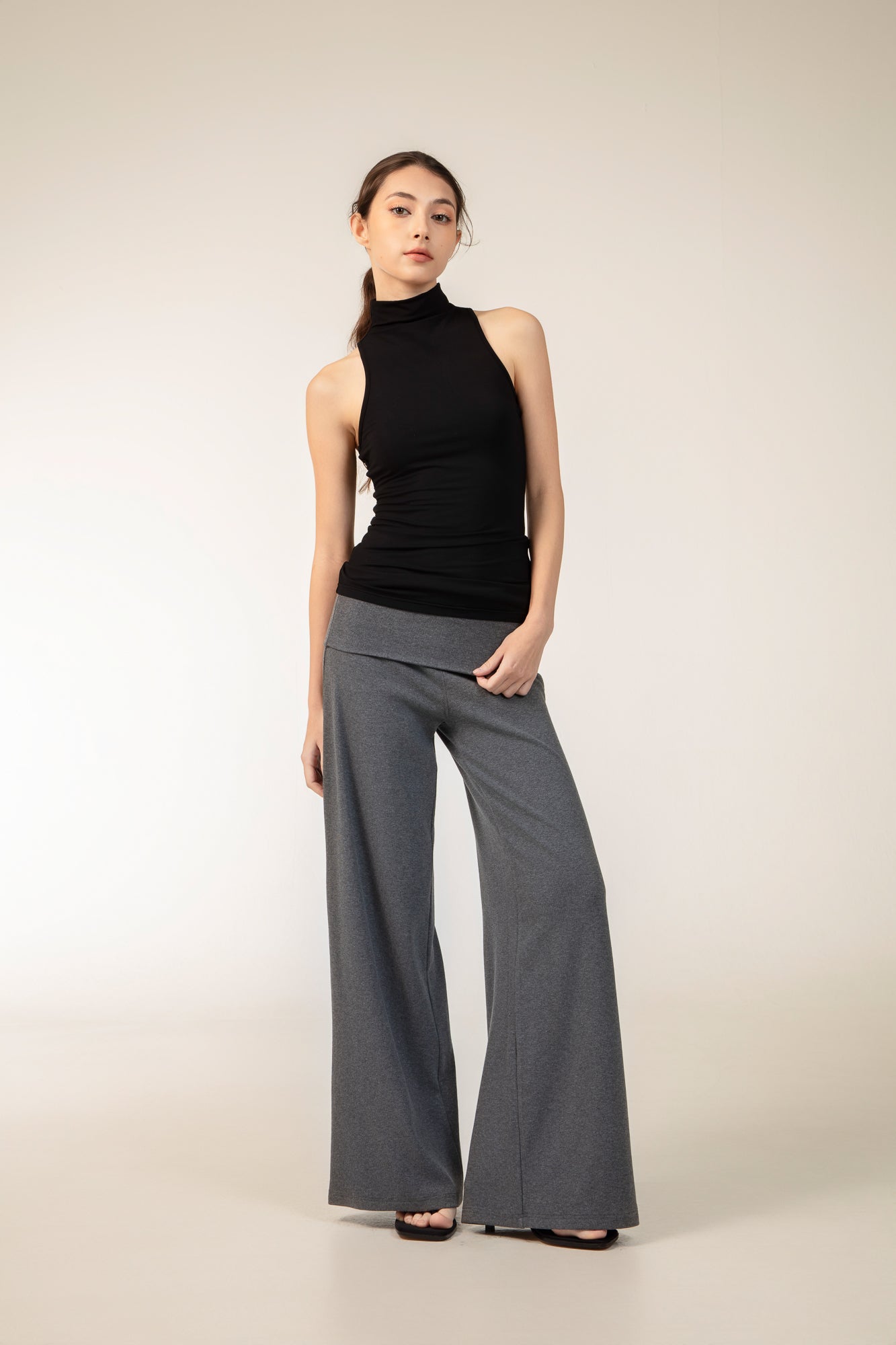 MARGOT Pants In Gray