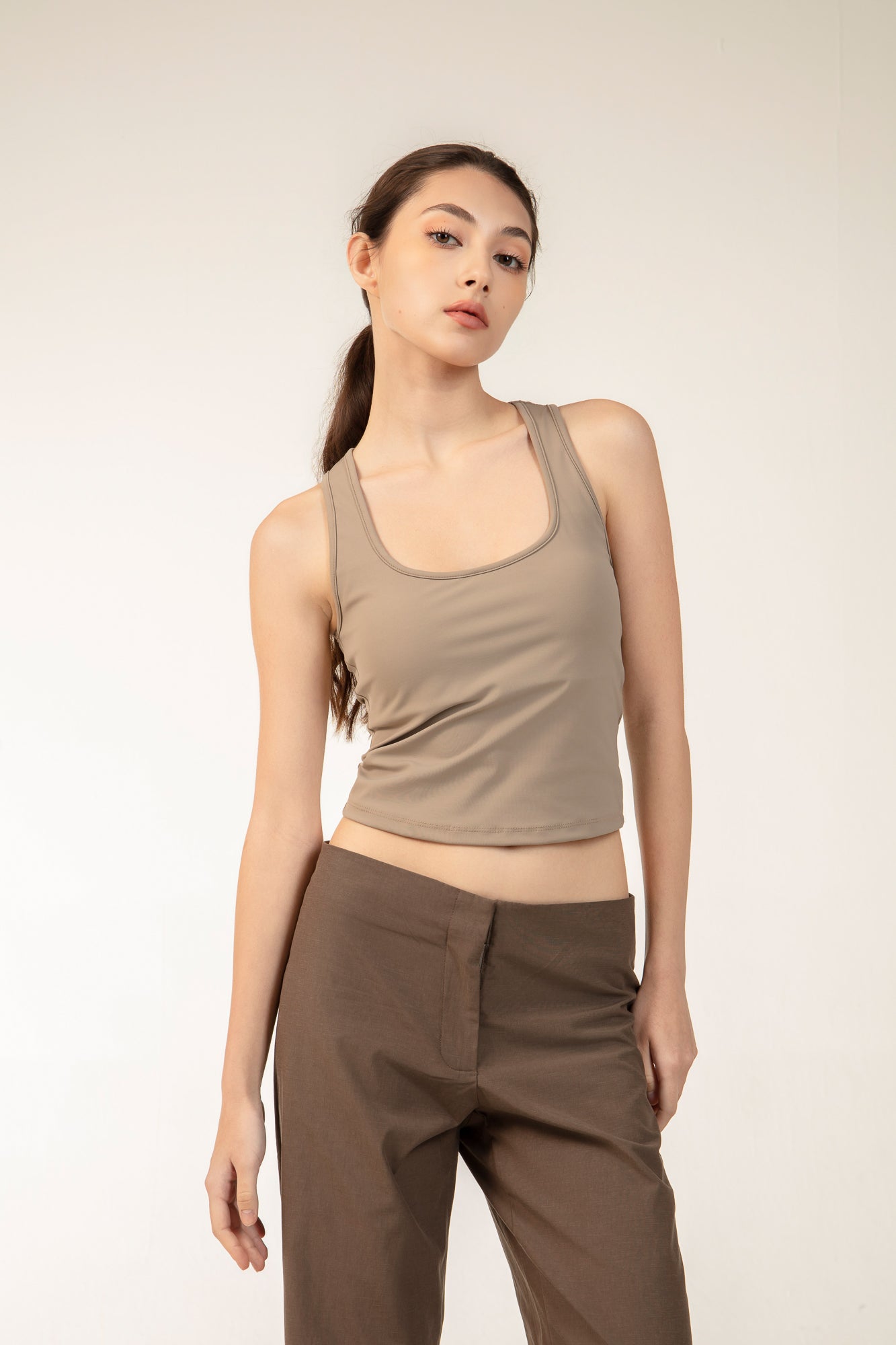 ALICIA Top In Taupe